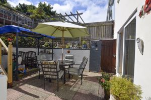 Photo 15- click for photo gallery